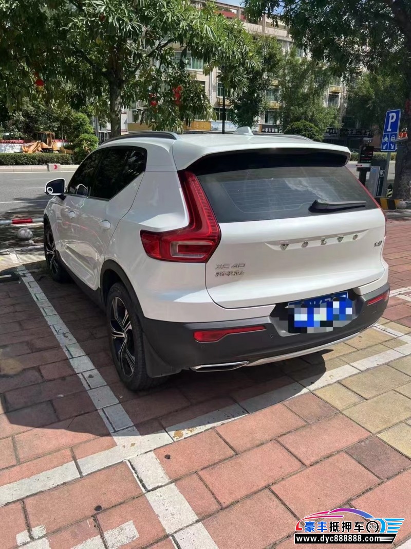 20年沃尔沃XC40SUV抵押车出售