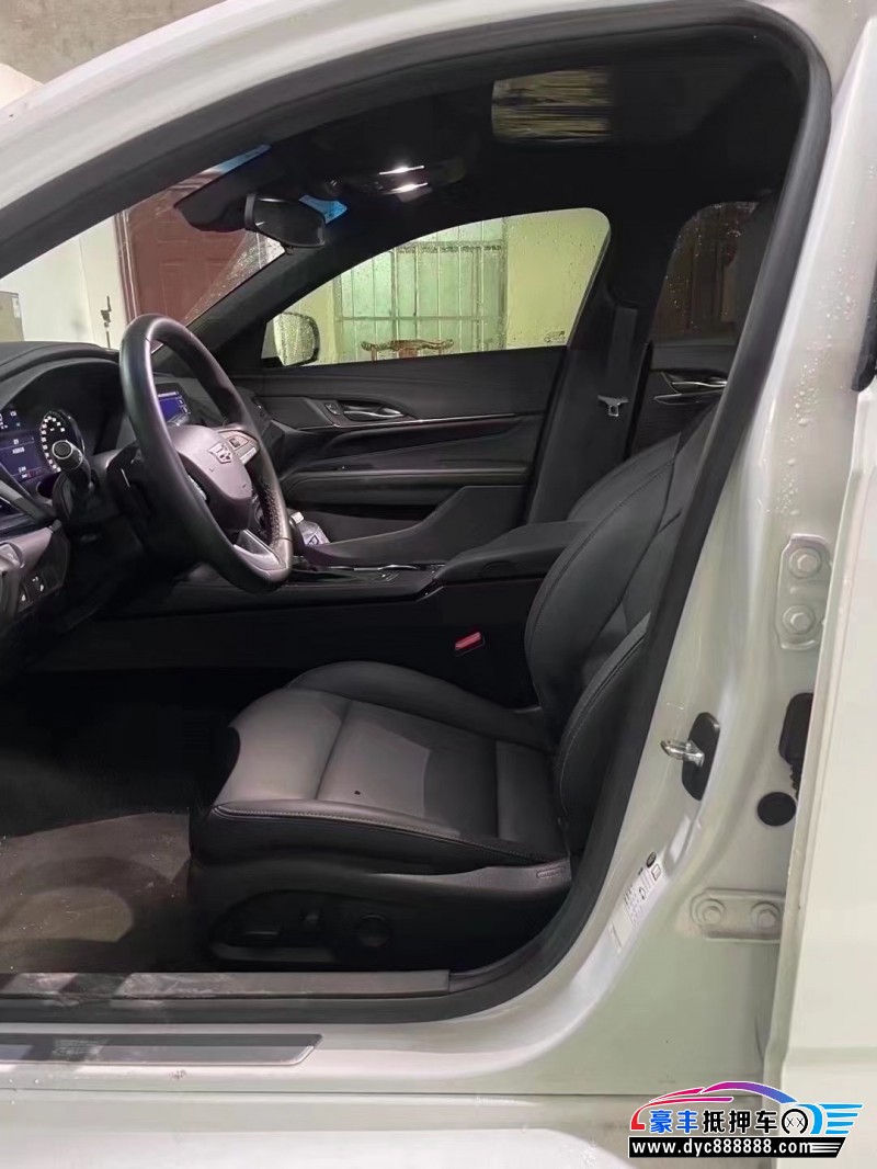 20年凯迪拉克CT4轿车抵押车出售