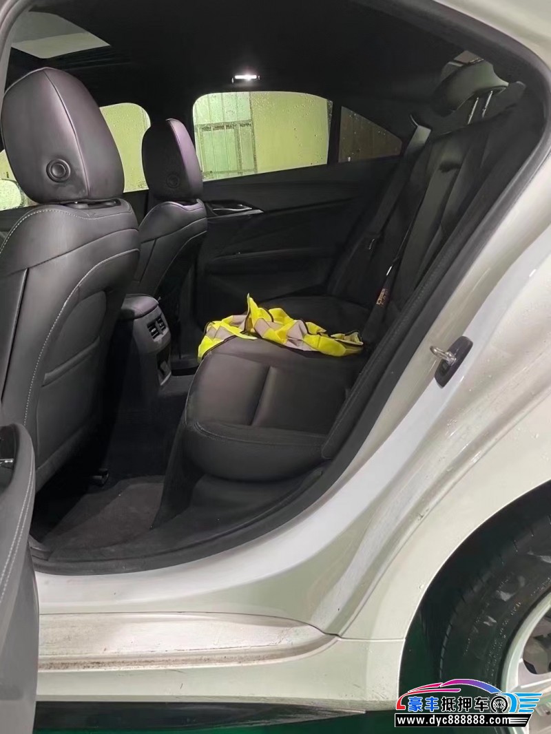 20年凯迪拉克CT4轿车抵押车出售