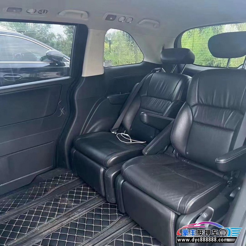 15年本田奥德赛MPV抵押车出售