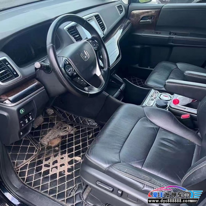 15年本田奥德赛MPV抵押车出售
