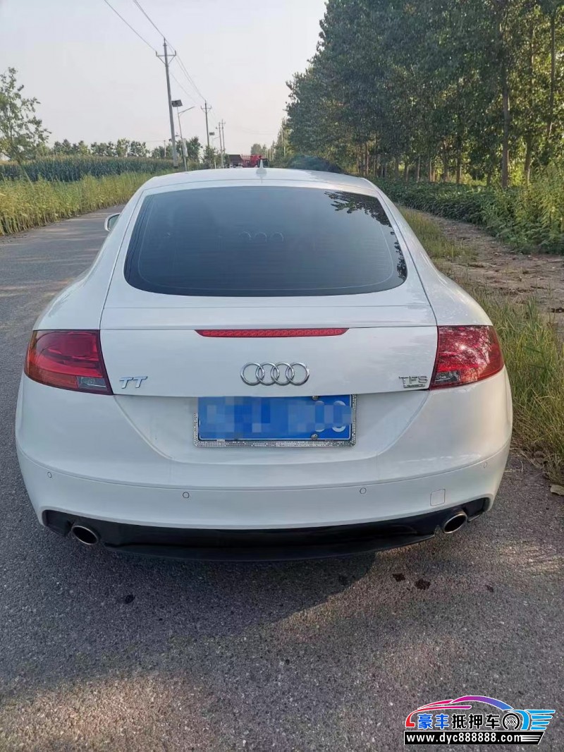 12年奥迪TT轿车抵押车出售