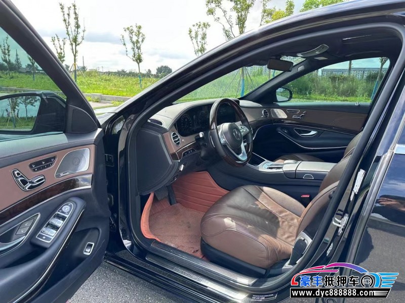 19年奔驰S轿车抵押车出售