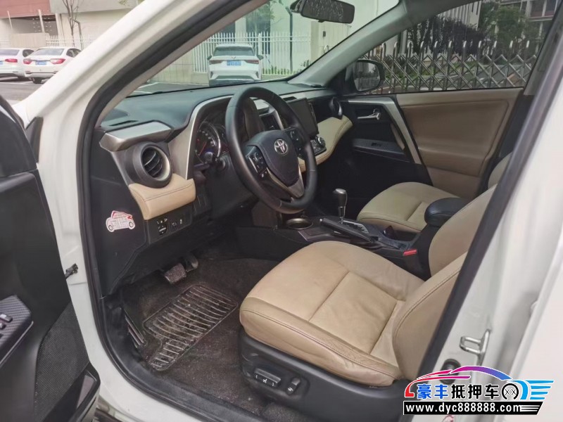 13年丰田RAV4SUV抵押车出售