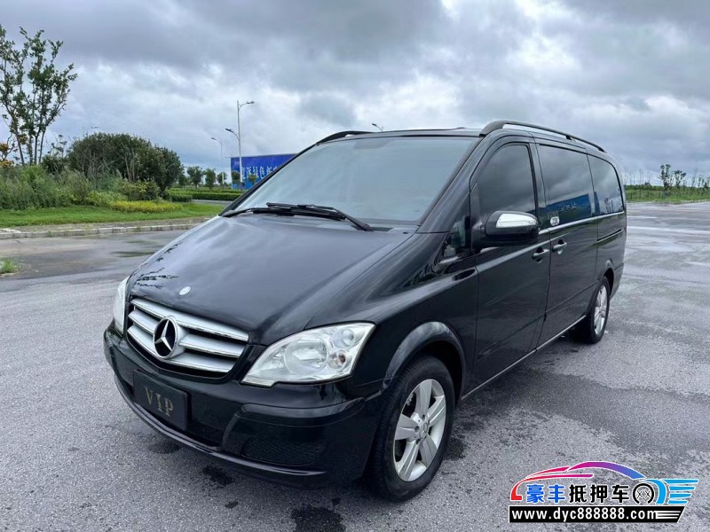 13年奔驰唯雅诺MPV抵押车出售
