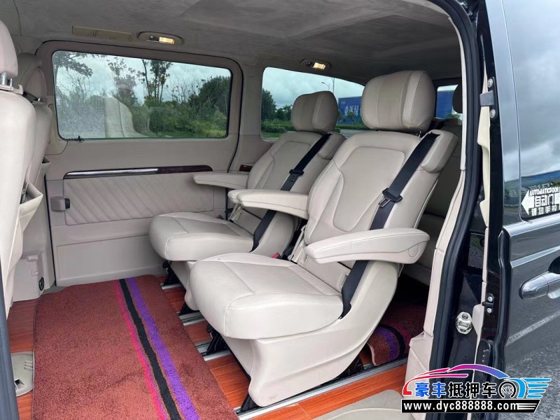 13年奔驰唯雅诺MPV抵押车出售