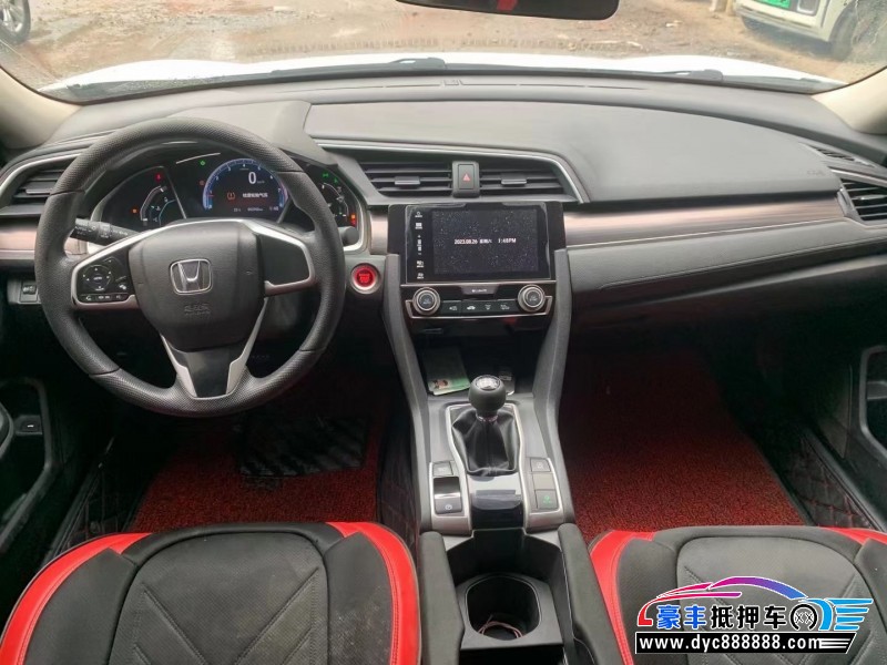 19年本田思域轿车抵押车出售