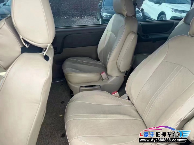 15年别克GL8MPV抵押车出售