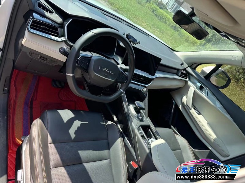 22年领克06SUV抵押车出售