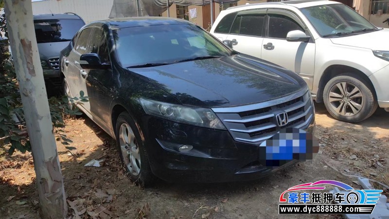 12年本田歌诗图轿车抵押车出售