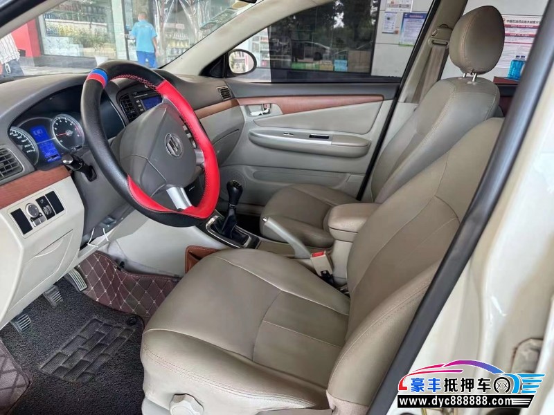 17年力帆汽车620轿车抵押车出售