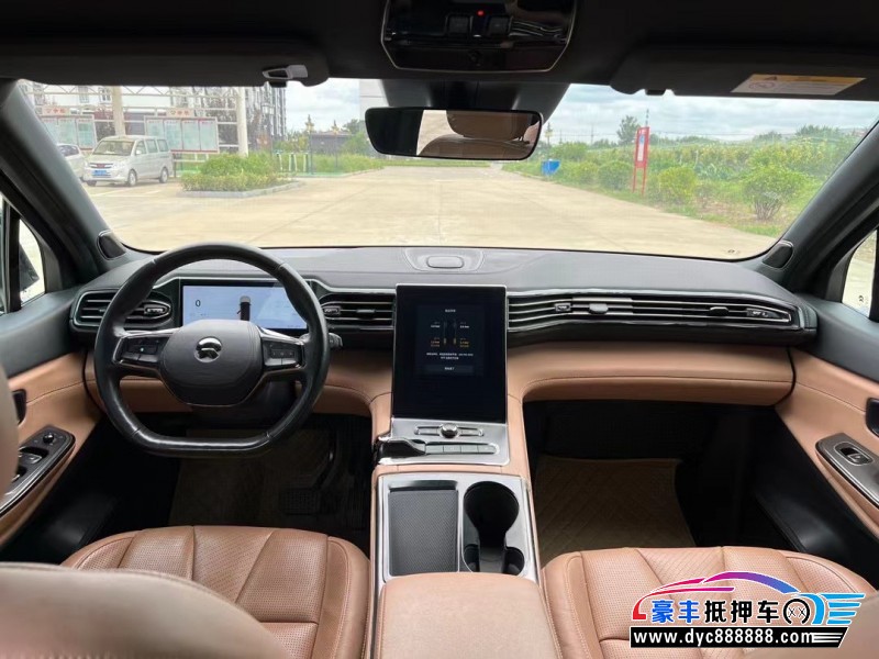 21年蔚来ES8SUV抵押车出售