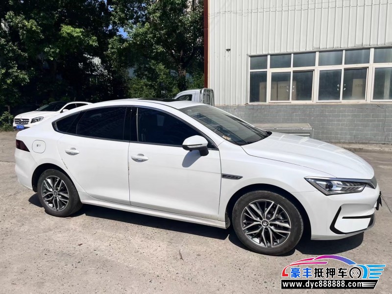 22年比亚迪秦轿车抵押车出售