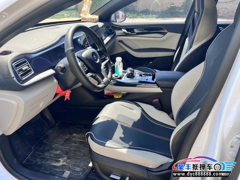 22年比亚迪秦轿车抵押车出售