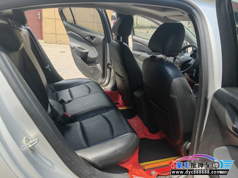 18年雪佛兰科鲁兹轿车抵押车出售