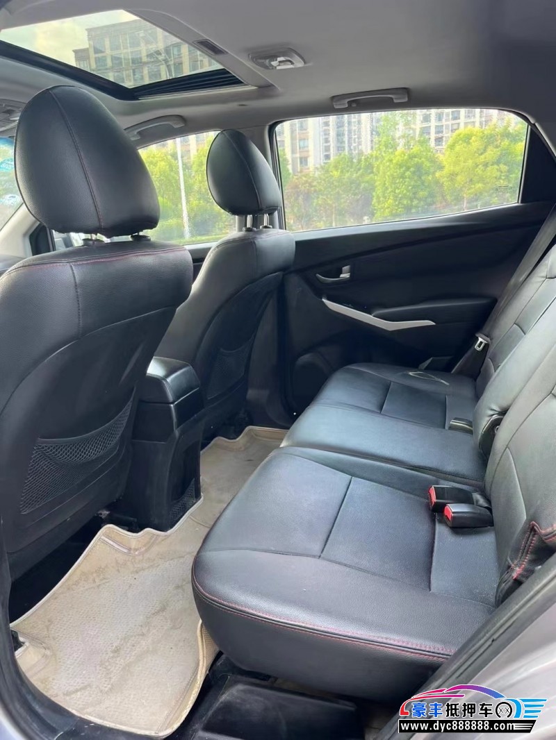 14年双龙柯兰多轿车抵押车出售