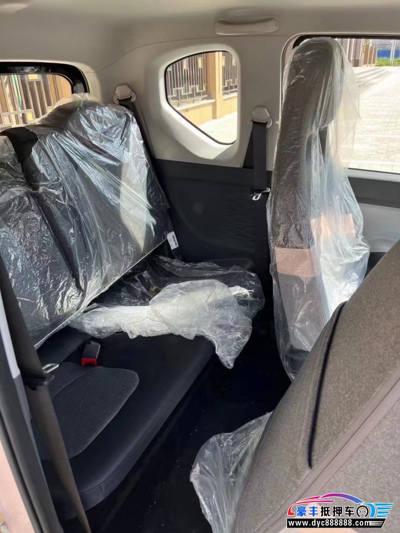 23年五菱汽车迷你轿车抵押车出售