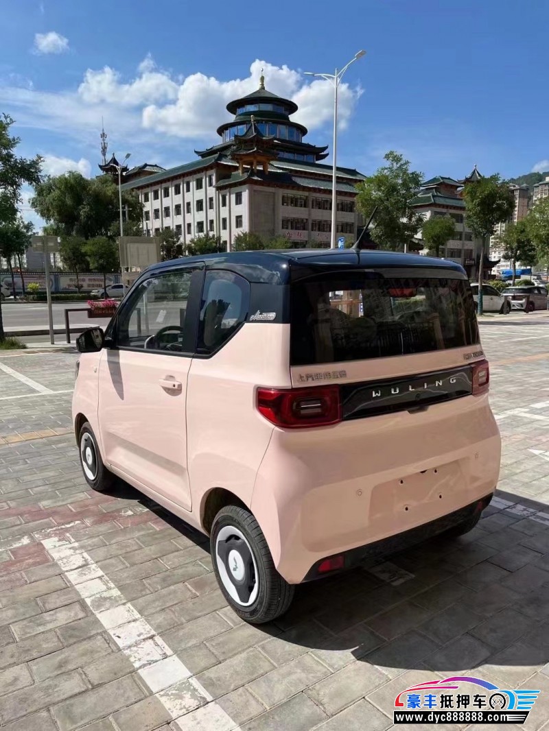 23年五菱汽车迷你轿车抵押车出售