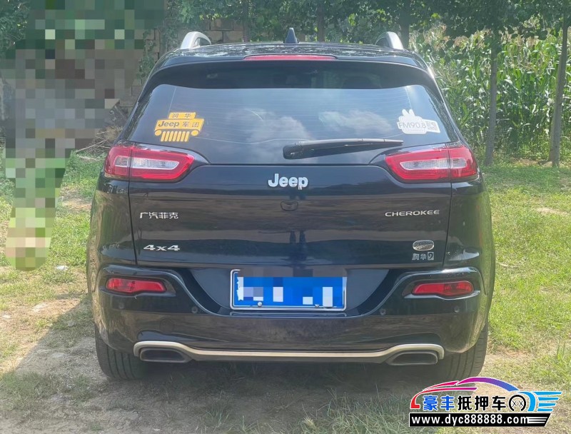 17年Jeep自由光SUV抵押车出售