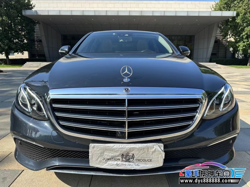 18年奔驰E轿车抵押车出售