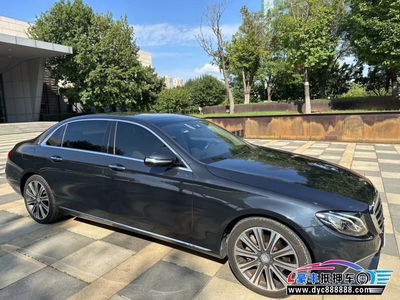 18年奔驰E轿车抵押车出售