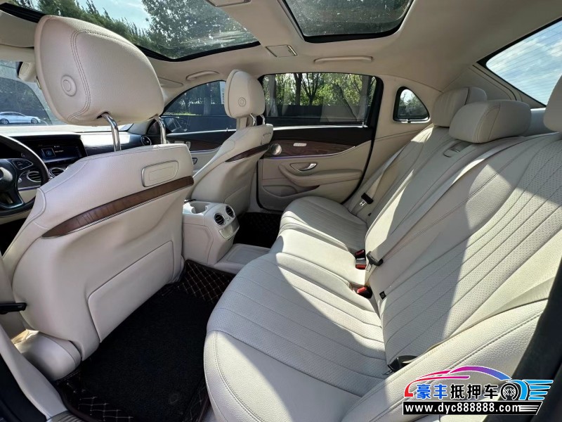 18年奔驰E轿车抵押车出售