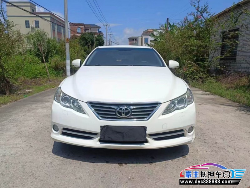12年丰田锐志轿车抵押车出售