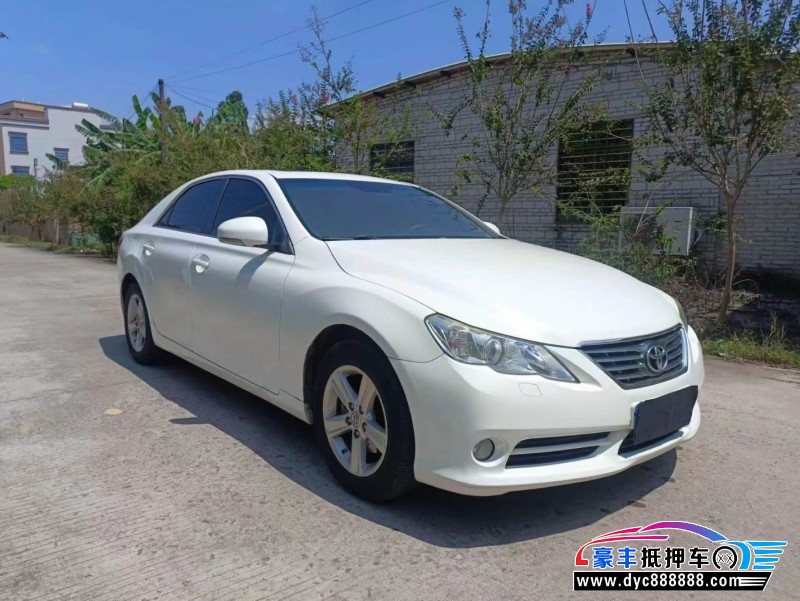 12年丰田锐志轿车抵押车出售