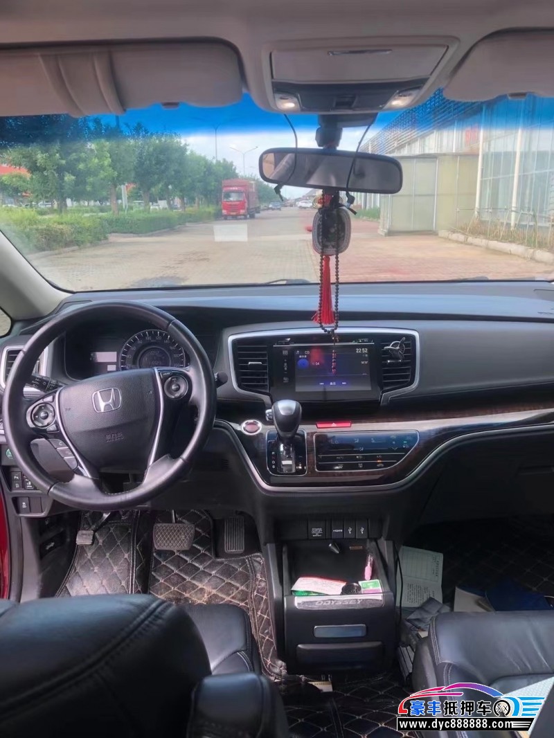 15年本田奥德赛MPV抵押车出售