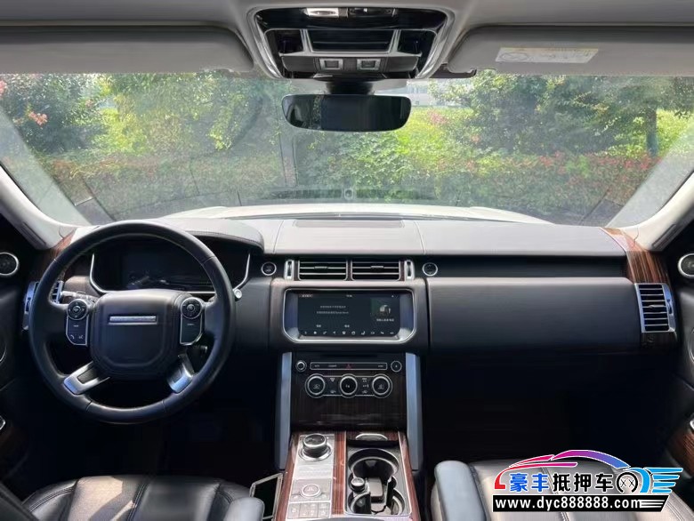 18年路虎揽胜行政轿车抵押车出售
