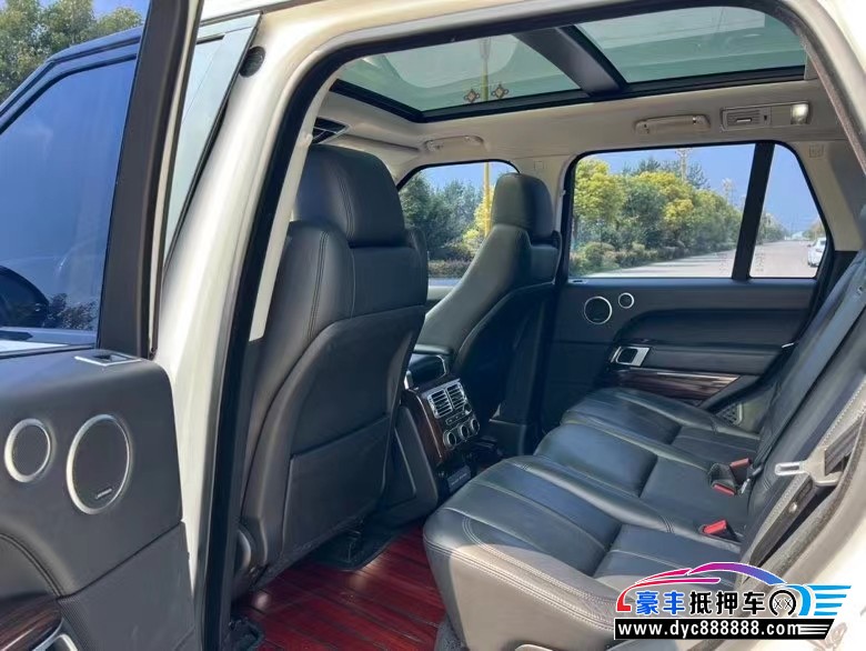 18年路虎揽胜行政轿车抵押车出售