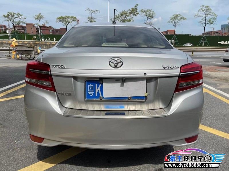 19年丰田威驰轿车抵押车出售