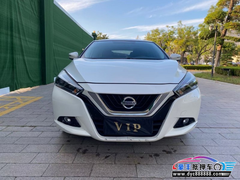 16年日产蓝鸟轿车抵押车出售