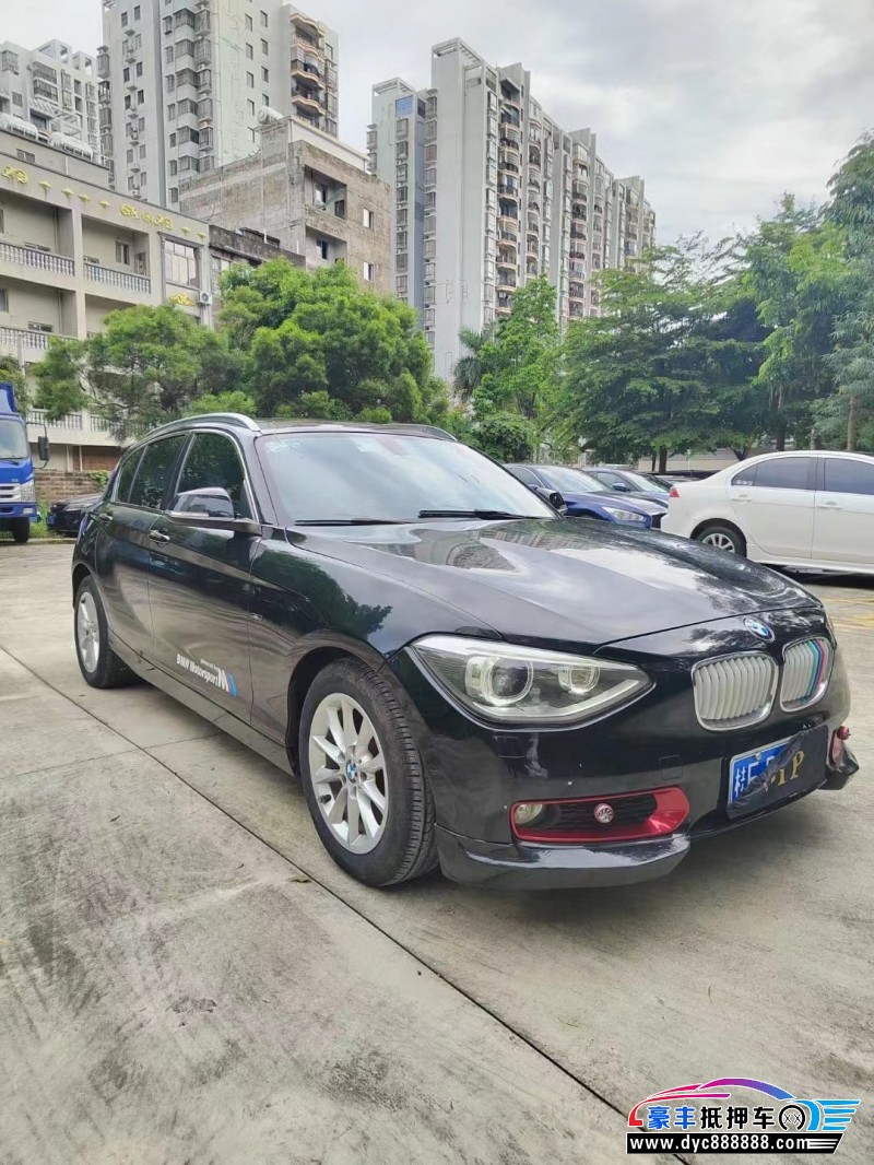 12年宝马1系轿车抵押车出售