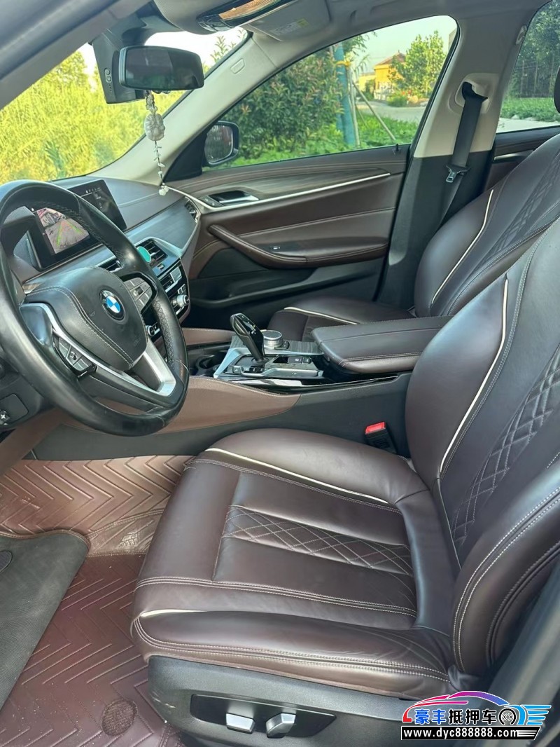 20年宝马5系轿车抵押车出售