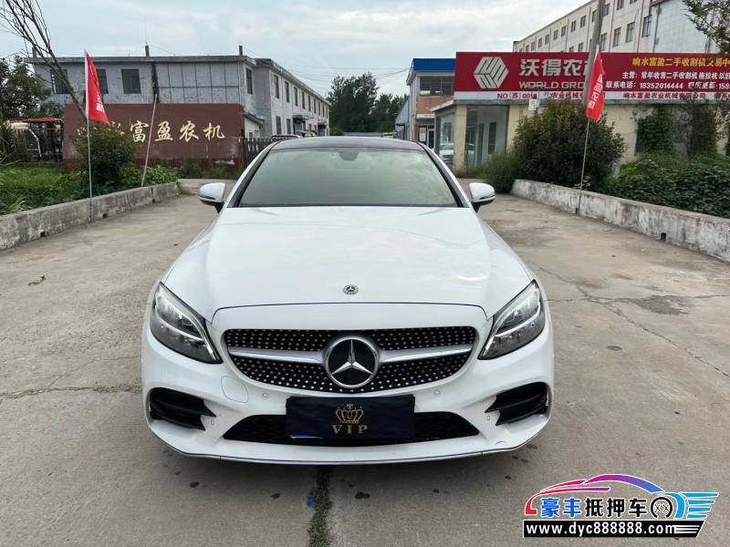 20年奔驰C轿车抵押车出售