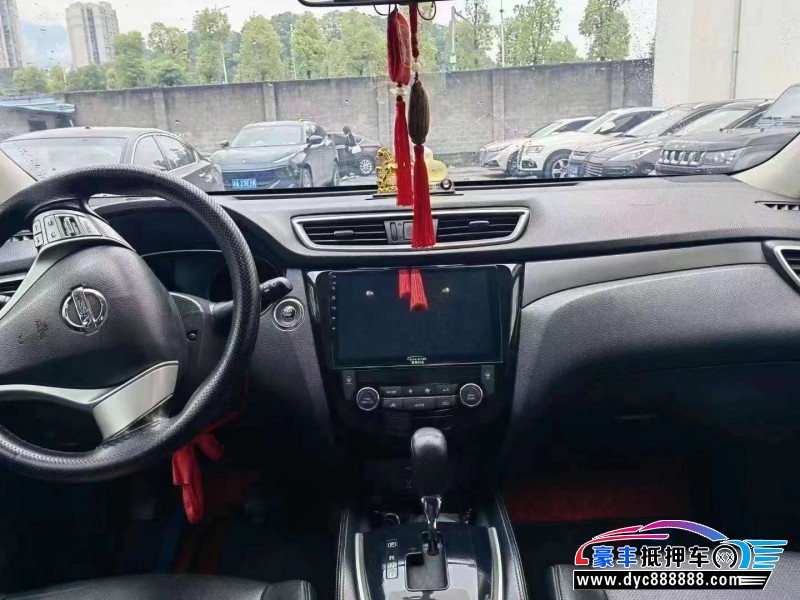 15年日产奇骏SUV抵押车出售