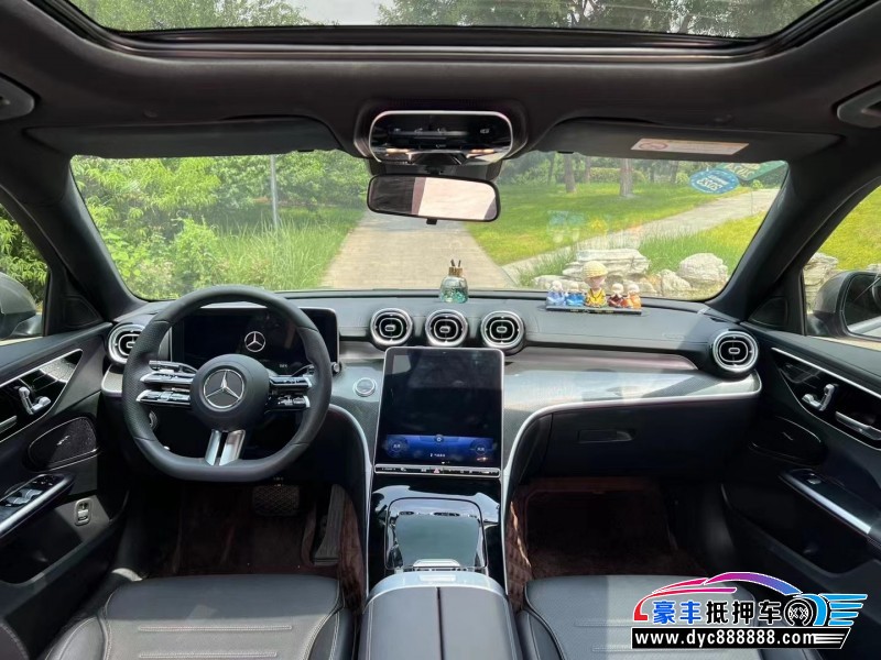 22年奔驰C轿车抵押车出售