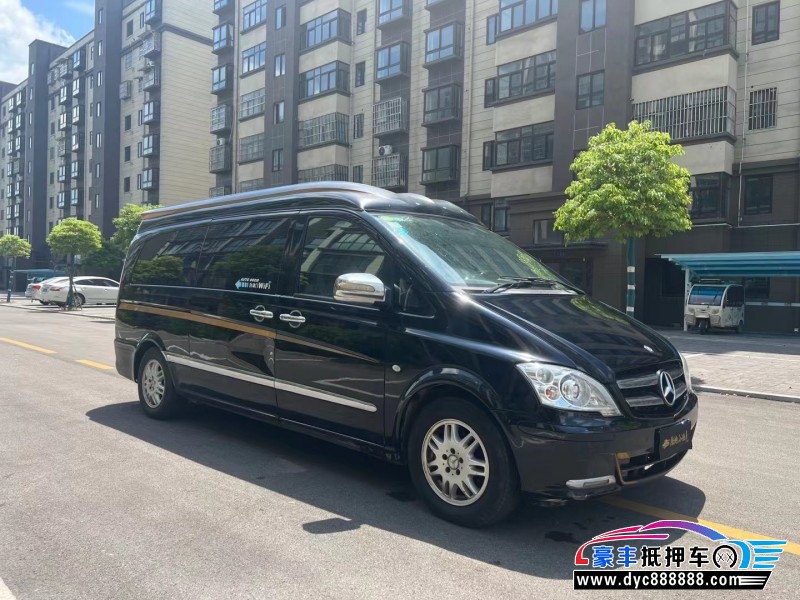 14年奔驰威霆MPV抵押车出售