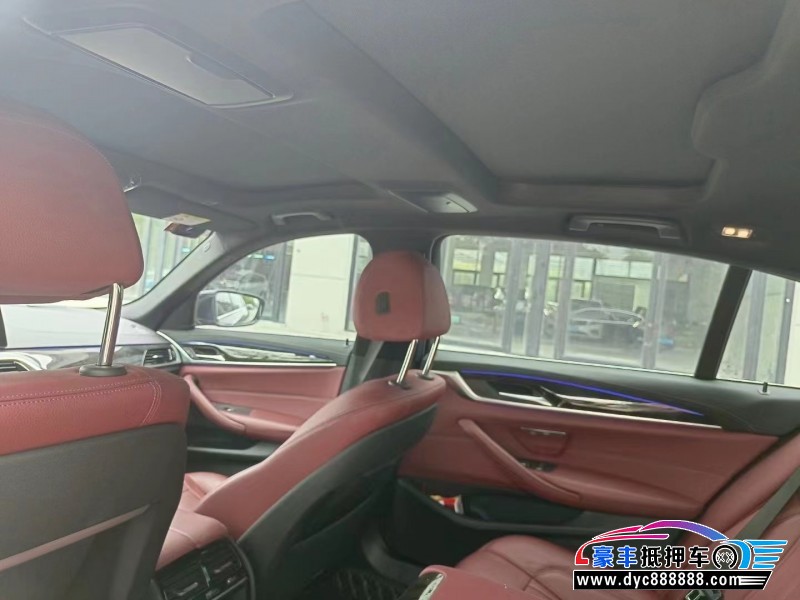 20年宝马5系轿车抵押车出售