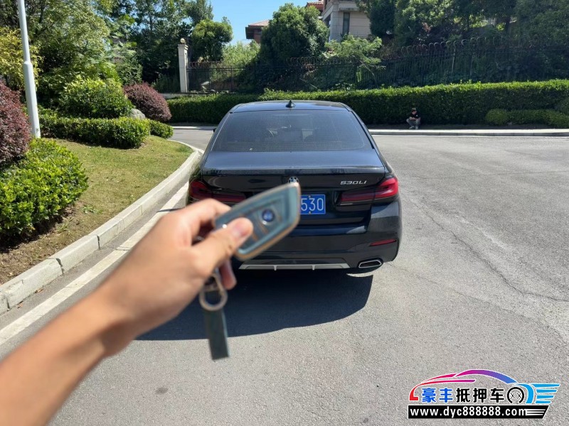 21年宝马5系轿车抵押车出售