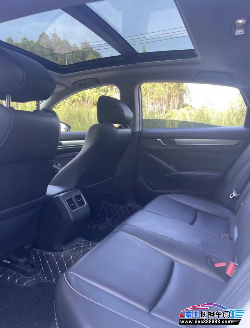 18年本田英诗派轿车抵押车出售