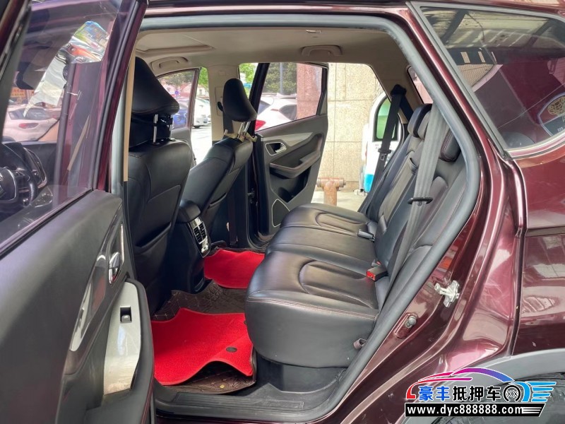 16年宝骏560SUV抵押车出售