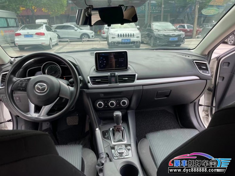 16年马自达3 Axela昂克赛拉轿车抵押车出售