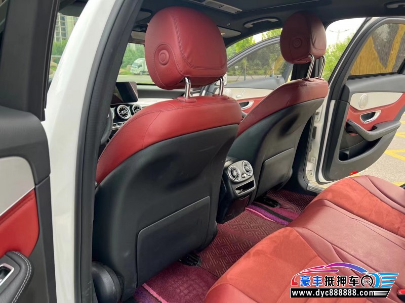 20年奔驰C轿车抵押车出售