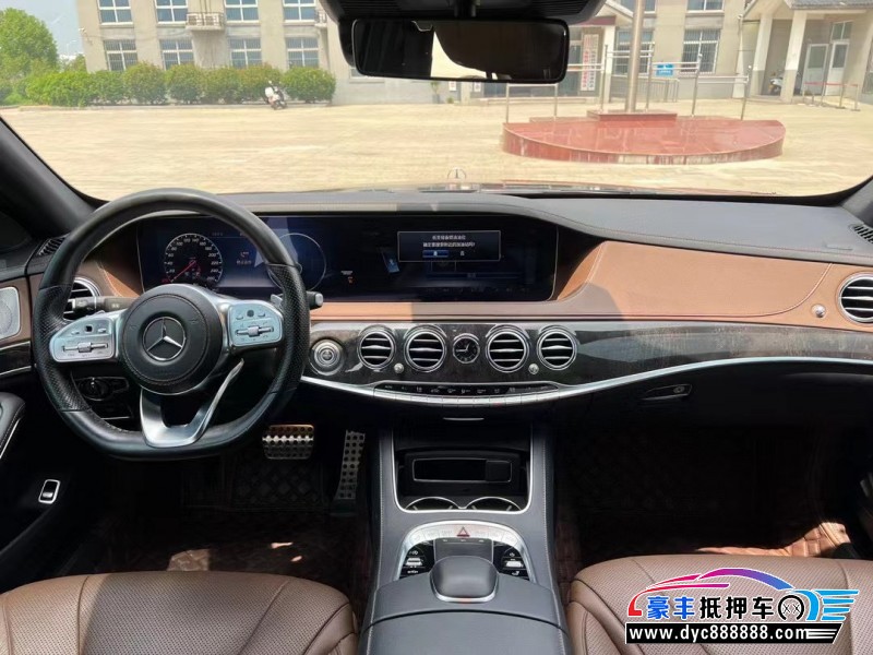 19年奔驰S轿车抵押车出售