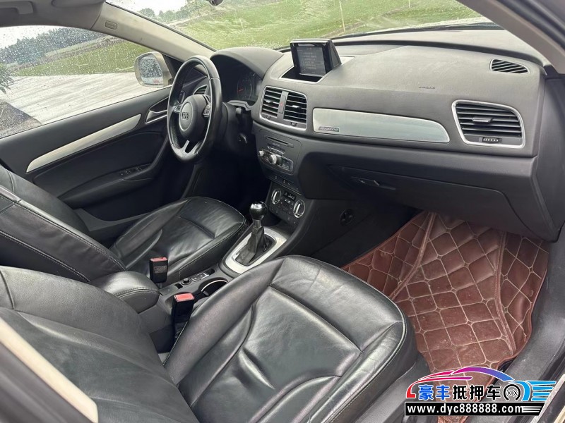 15年奥迪Q3轿车抵押车出售
