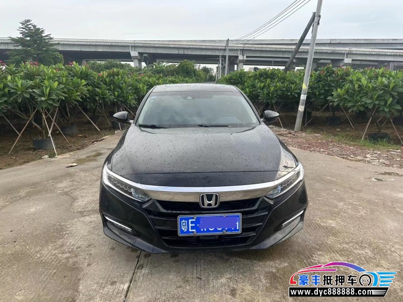 19年本田雅阁轿车抵押车出售