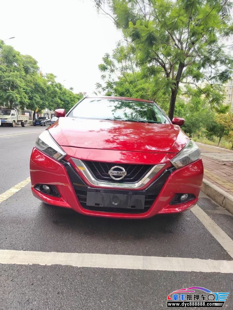 17年日产蓝鸟轿车抵押车出售