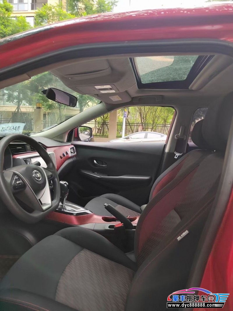 17年日产蓝鸟轿车抵押车出售